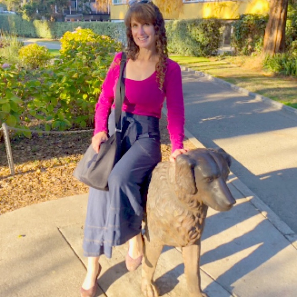 Meet your Posher, Julie